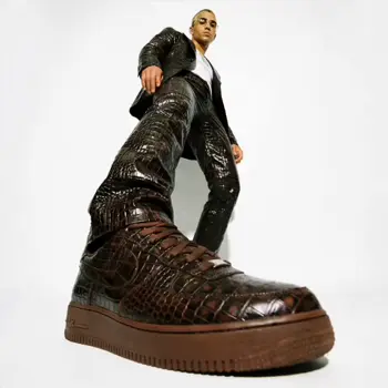 Character & Outfit to Fashion Video